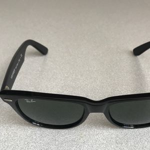 Ray Bans Wayfarer Sunglasses